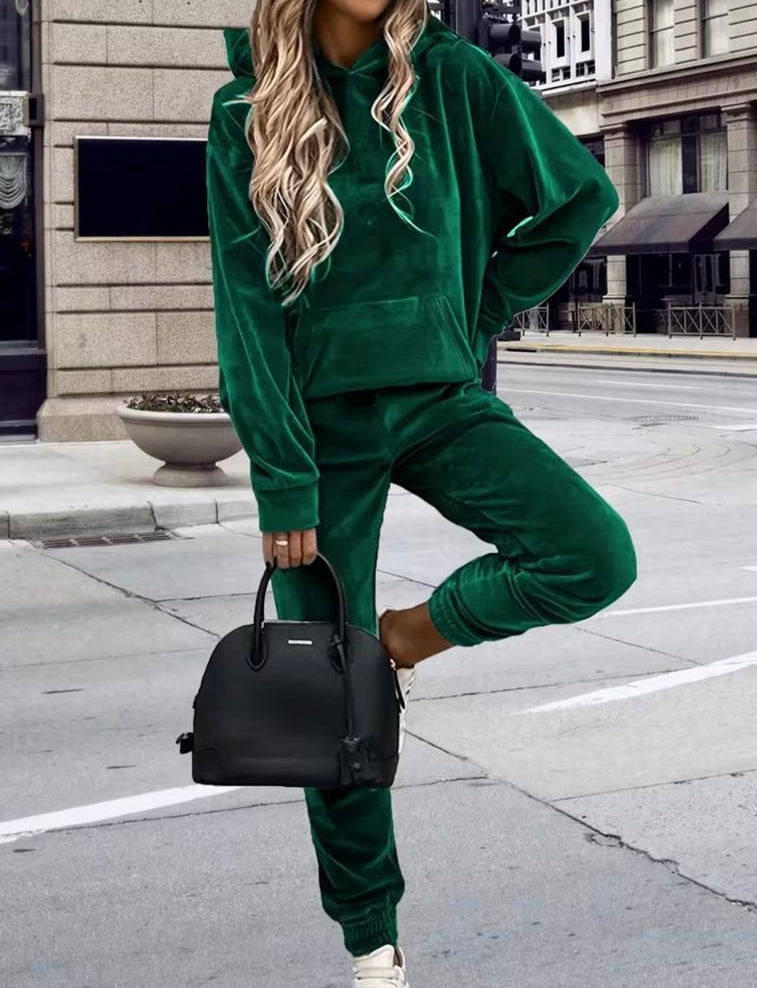 Trening Catifea Verde - Set 2 Piese: Hanorac + Pantaloni